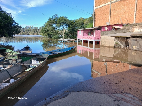 Rio Jacuí não para de subir em Cachoeira do Sul 