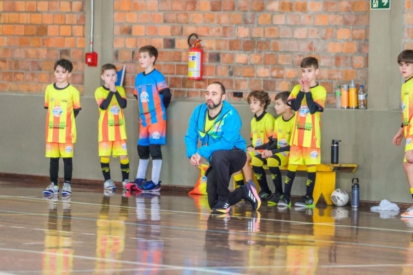 Escolinha Dalvan faz quatro jogos domingo na SRB