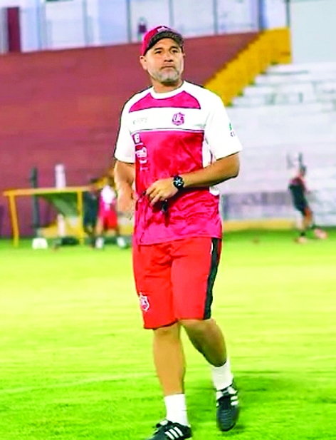 Técnico Márcio Nunes joga pela recuperação no Mato Grosso