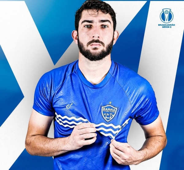 Adriel marca gol em permanência do Barra na Série C