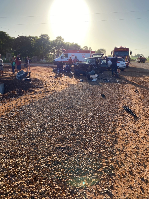 Acidente deixa feridos na ERS 403