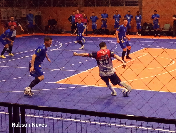 Argentino Juniors vai à decisão da Segunda Divisão 