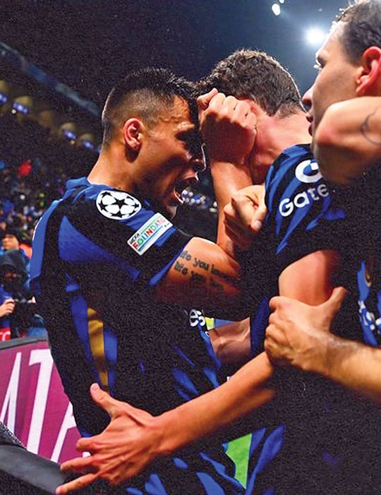 Champions define as semifinais