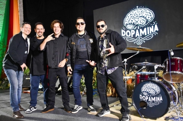 Dopamina e Venenosa Lee garantem o som das guitarras na Rua Coberta