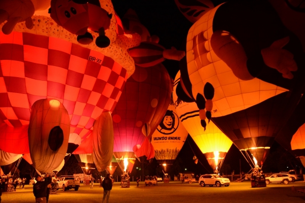 Feriado para aproveitar no Festival de Balonismo de Venâncio Aires 