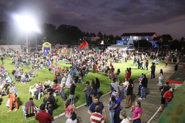 Natal Luz e Encanto de Novo Cabrais é nesta sexta-feira