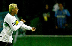 Grêmio leva virada: 2 a 1