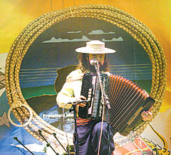 Souza Cruz banca a Vigília