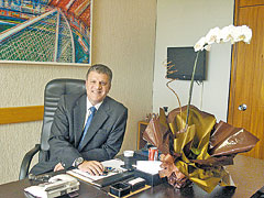 Deputados de Cachoeira reassumem