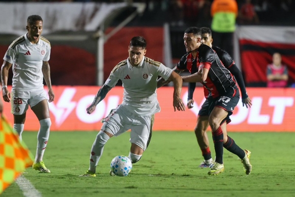 Inter perde por 2 a 0 para o Vitória pelo Brasileirão 