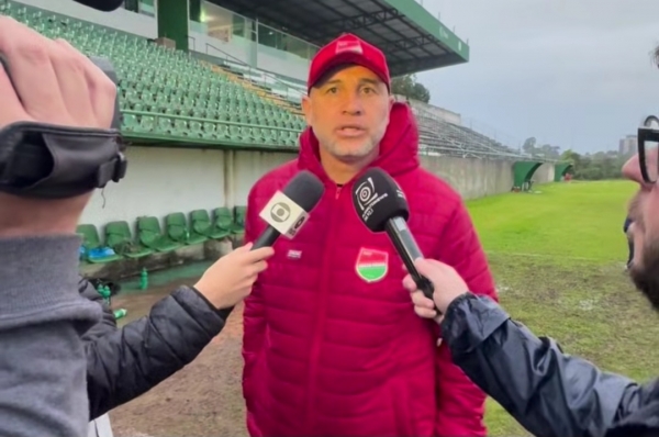 Técnico Márcio Nunes avança com o Passo Fundo na Divisão de Acesso