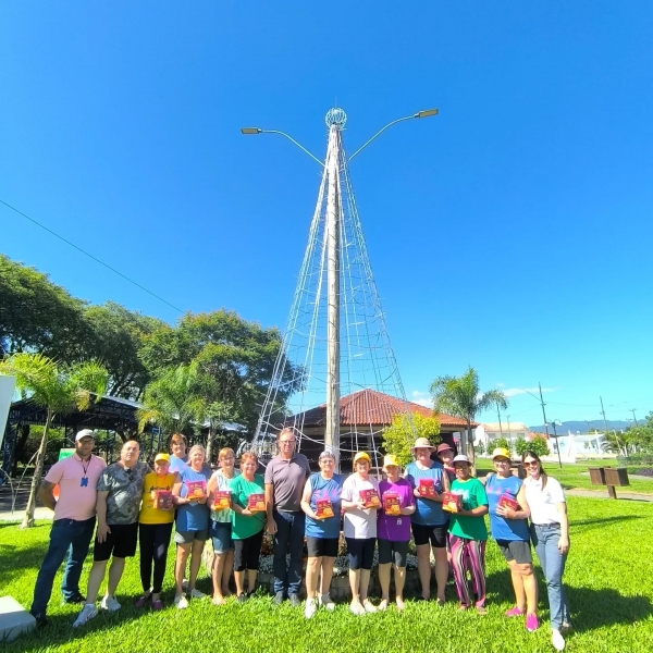 Cras de Paraíso do Sul confraternizou com o Papai Noel