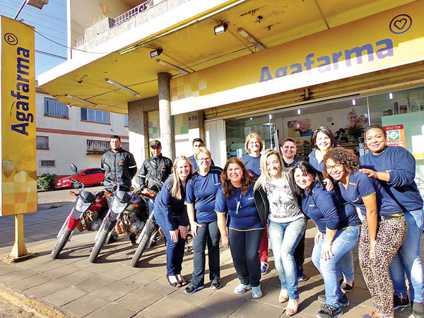 Agafarma Sanmartin repleta de produtos, novidades e promoções