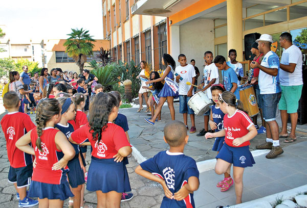 Aula dá samba