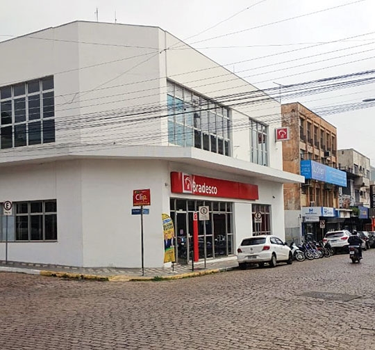 Estrutura própria reduz risco do Bradesco local