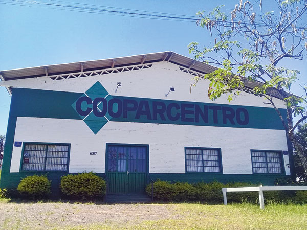 Cooparcentro muda de endereço e agora tem produtos para pronta entrega na Avenida Marcelo Gama