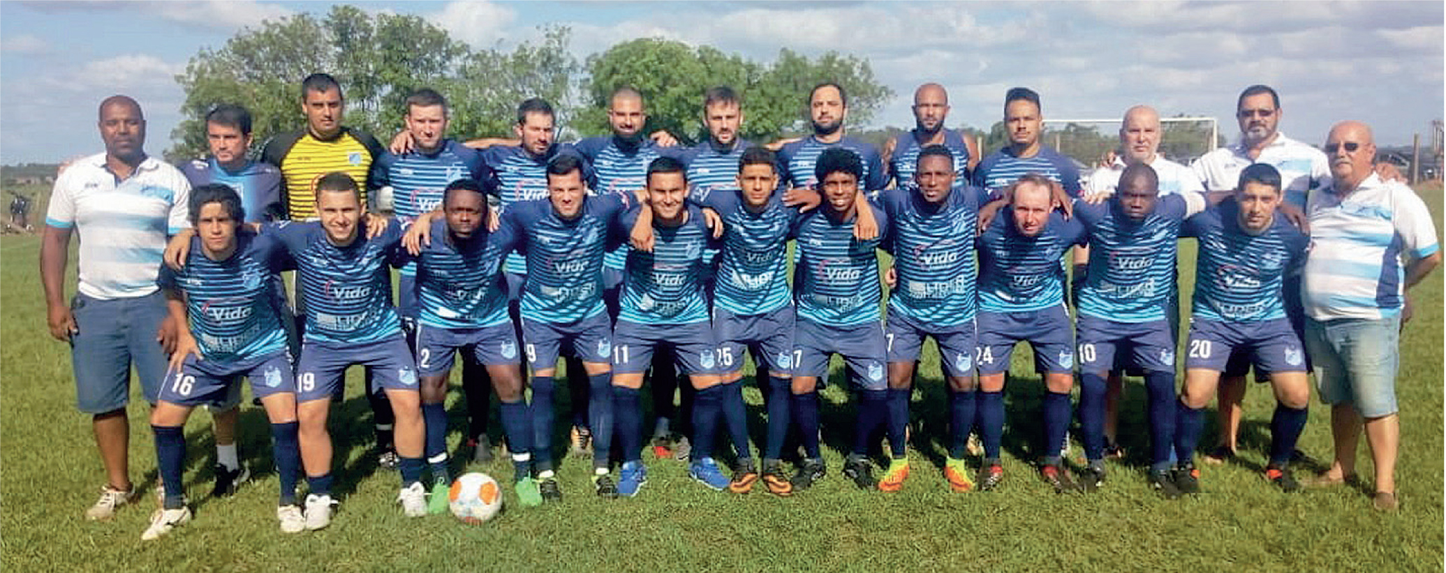 Clássico de campeões na semifinal