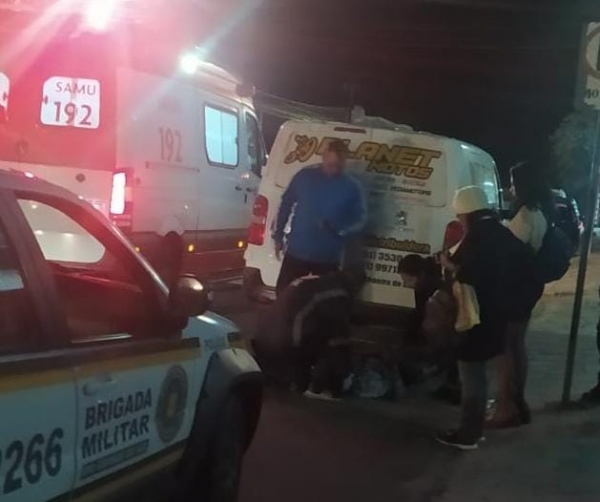 Adolescente de bicicleta é atropelado na Avenida Brasil 