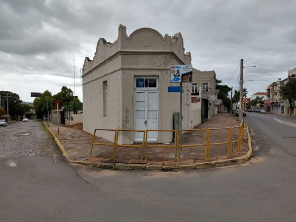 Arquitetura da UFSM/Cachoeira tenta salvar casinha das Cinco Esquinas