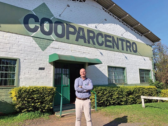 Cooparcentro, especialista em defensivos agrícolas 