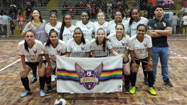AGSI avança à semifinal do futsal feminino