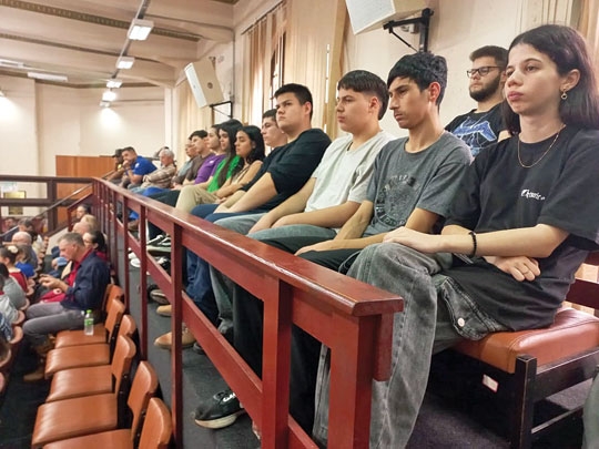 Jovens do Diva politizados