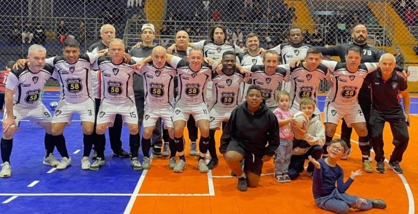Gerbac é o campeão do Veterano 45