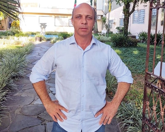 Prefeito xinga diretor do JP em via pública