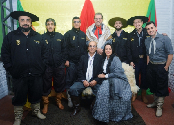 CTG Tropeiros da Lealdade celebra 69 anos com jantar, baile e show
