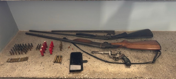 Armas são apreendidas em operação contra abigeato