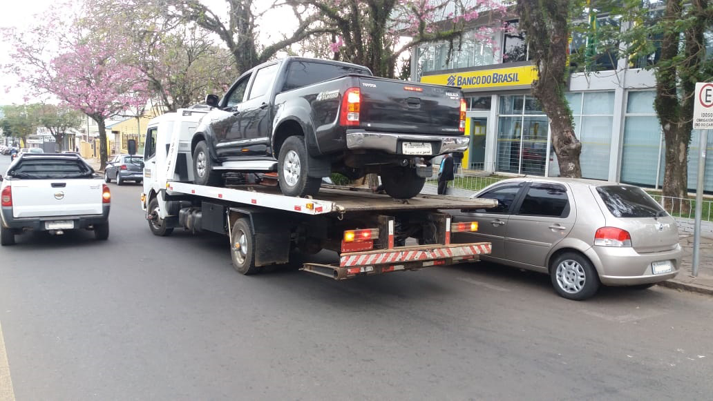 Viatura autopatrol da BM flagra nove veículos com licenciamento vencido