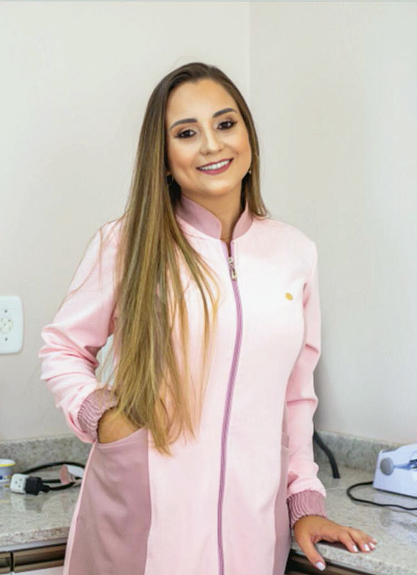 Laura Bazzan Luiz, dentista na Clínica Vasconcelos