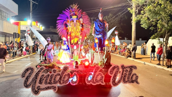 Unidos da Vila abre vagas para novas passistas