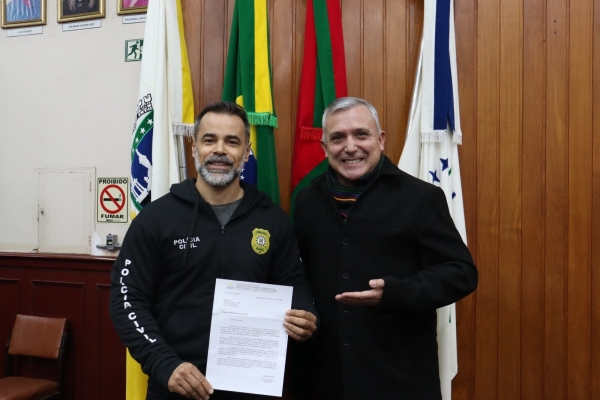 Inspetor de Polícia é homenageado pela Câmara de Vereadores