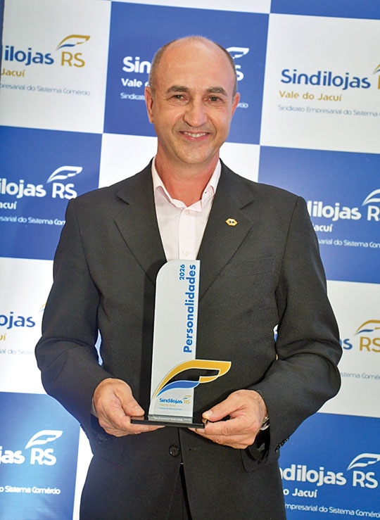 Sindilojas reconhece empresas, entidades e lideranças