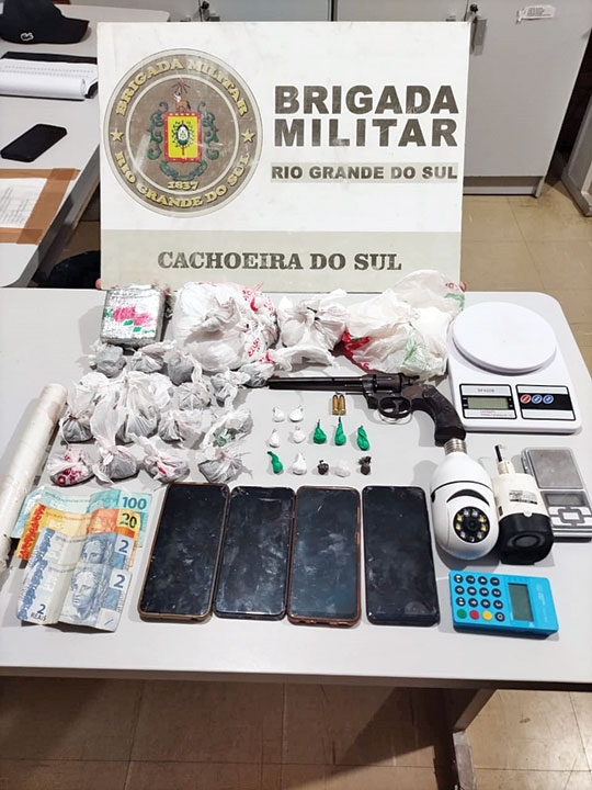 Suspeito de tráfico é preso pela Brigada