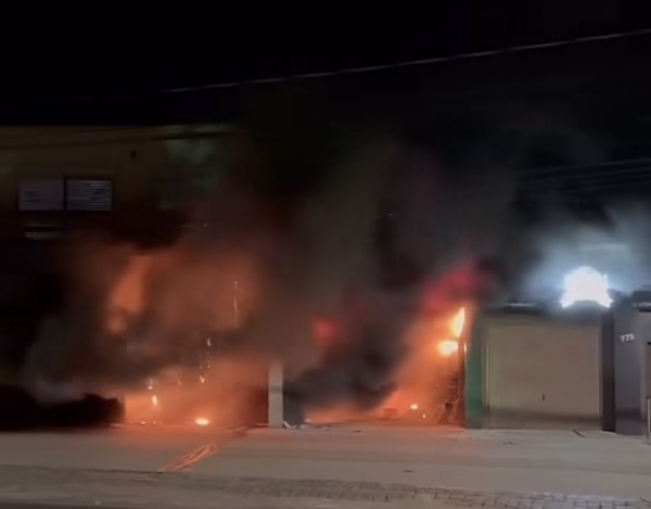 Incêndio atinge empresa na Volta da Charqueada 