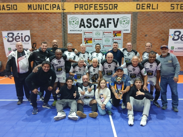 Gerbac é campeão invicto do Cinquentão de Futsal