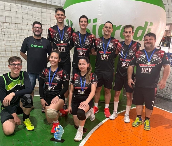 UPV é campeão de vôlei no Bola na Rede