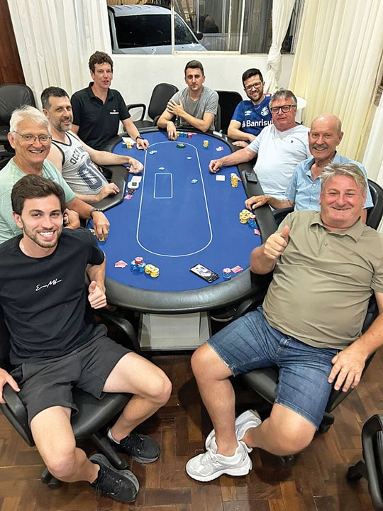 4 seguem na luta pelo título