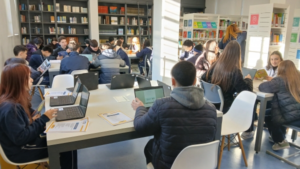 Colégio Marista promove 6º Concurso de Poesia