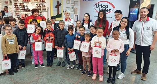 Ver para Aprender ajuda mais 20 crianças