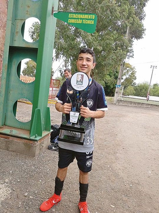 Leonardo é campeão da Copa Safergs