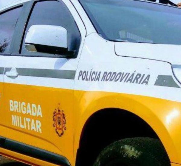 Força Tática apreende pistola na ERS 403