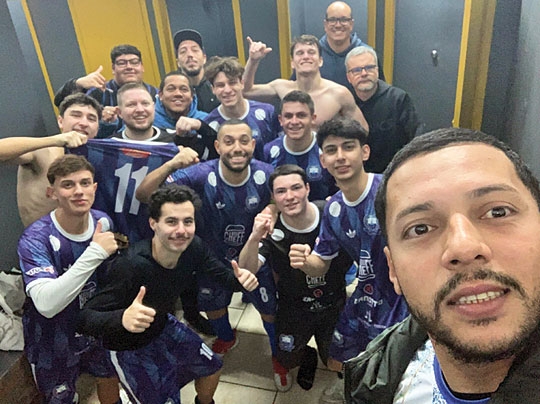 Carlão e Estrela Azul caem e Xaxa vai à semifinal