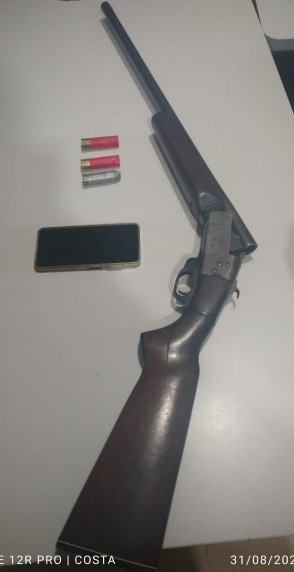 Patrulha Rural apreende espingarda na Vila Piquiri 