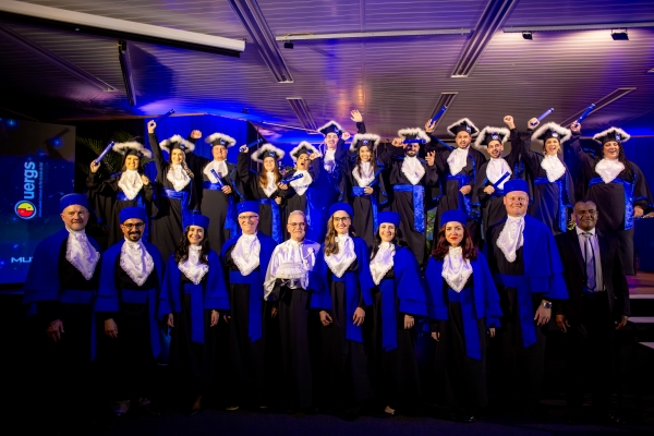 Cachoeira formou 200 novos bacharéis em 2025