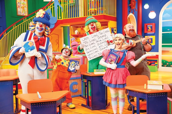 Bom Dia & Cia com Patati e Patatá    deixa a grade do SBT