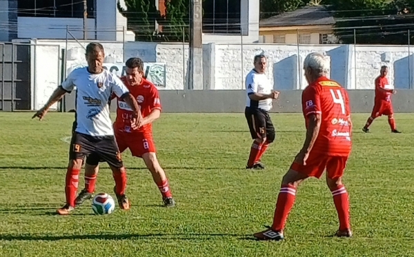 São Lourenço goleia o Sport por 4 a 1 e vai à final do 55