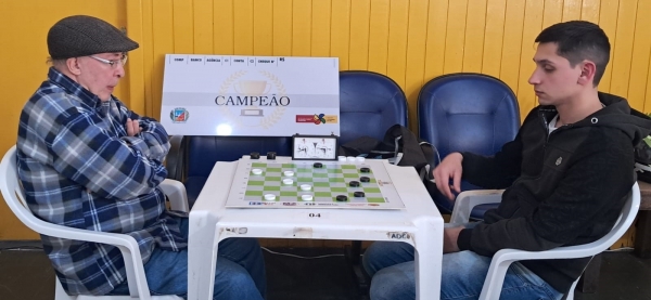Damistas disputam três rodadas neste sábado